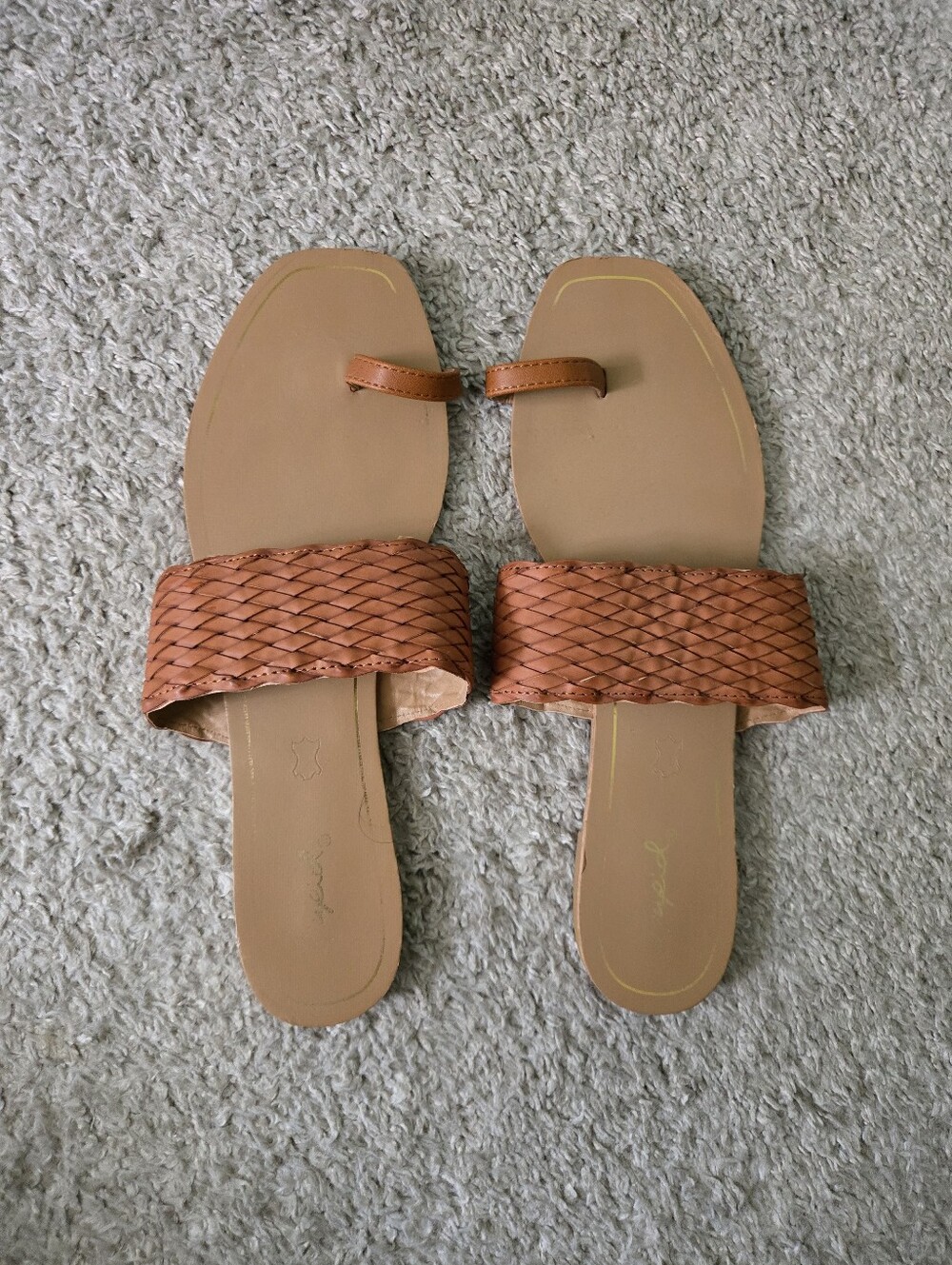 Cupid Woven Toe-Ring Slide Sandals in Tan